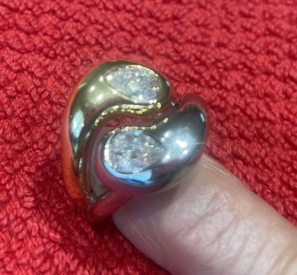 Gold and Silver Ring, yin and yang pattern, size 6