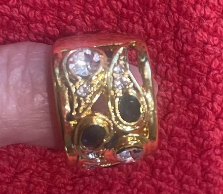 Gold Ring, with saphire and white crystals, size 6